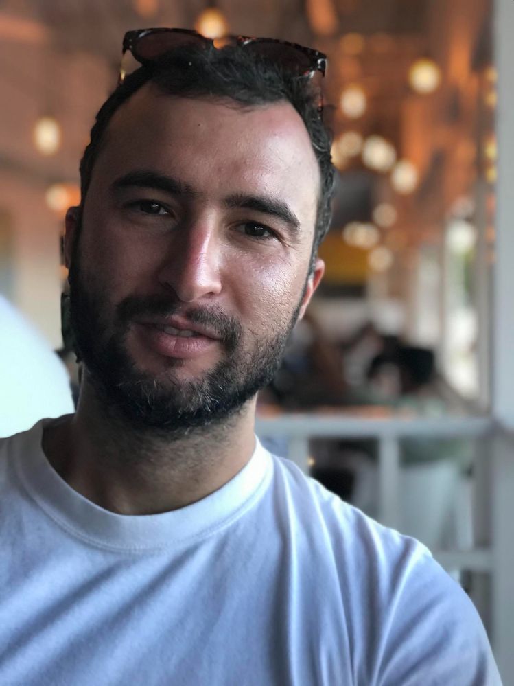 TRW Profile Photo.jpeg