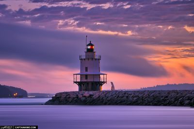 wpid17794-Spring-Point-Ledge-Lighthouse-Purple-Sunrise-South-Portland-Maine.jpg