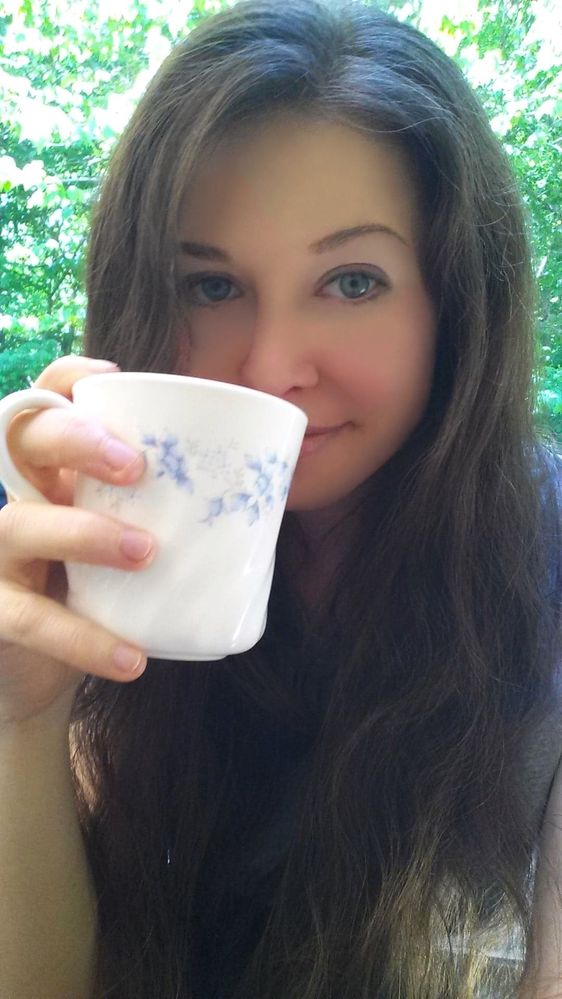 9. anonymous kinda, tea drinker - FOR RIENDS USU. AND RARELY TO find people on FB.jpg