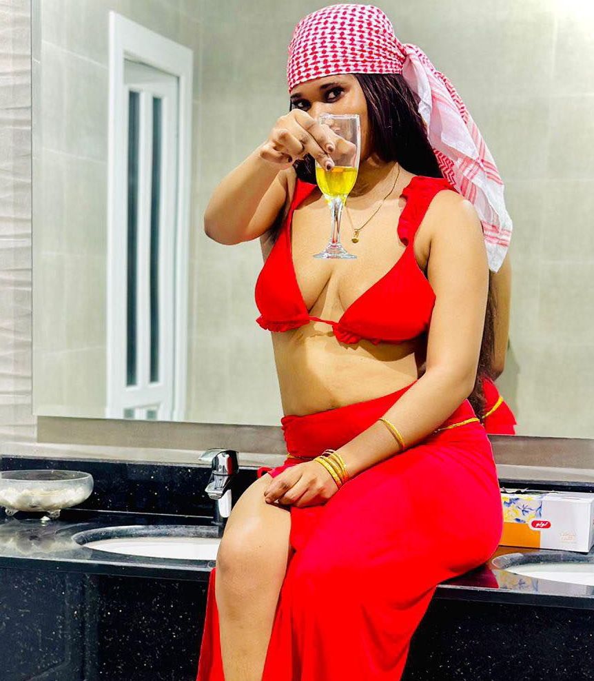 WhatsApp Image 2024-10-09 at 19.33.26_479b6176.jpg